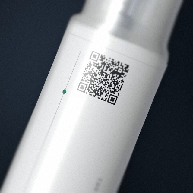 Close-up: QR code on the label